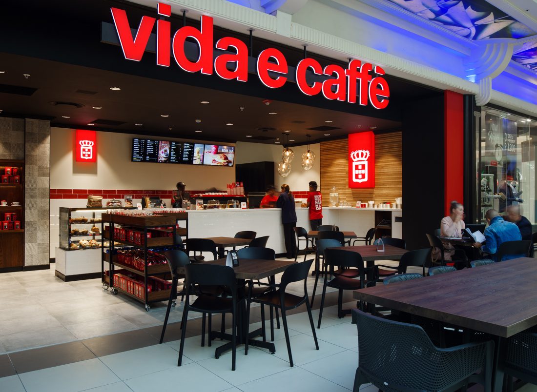Vida e Caffè, Canal Walk by CODE / Collaborative Design